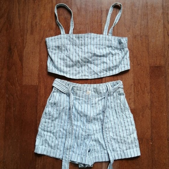 Aritzia Tops - Aritzia Wilfred Free Striped Pasha Set